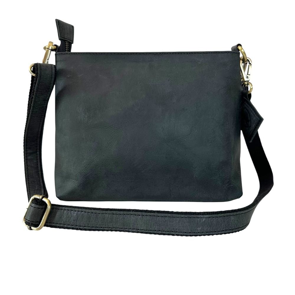 Berliner Bags Unisex Grain Leather Crossbody Bag Minimalist Adjustable Shoulder